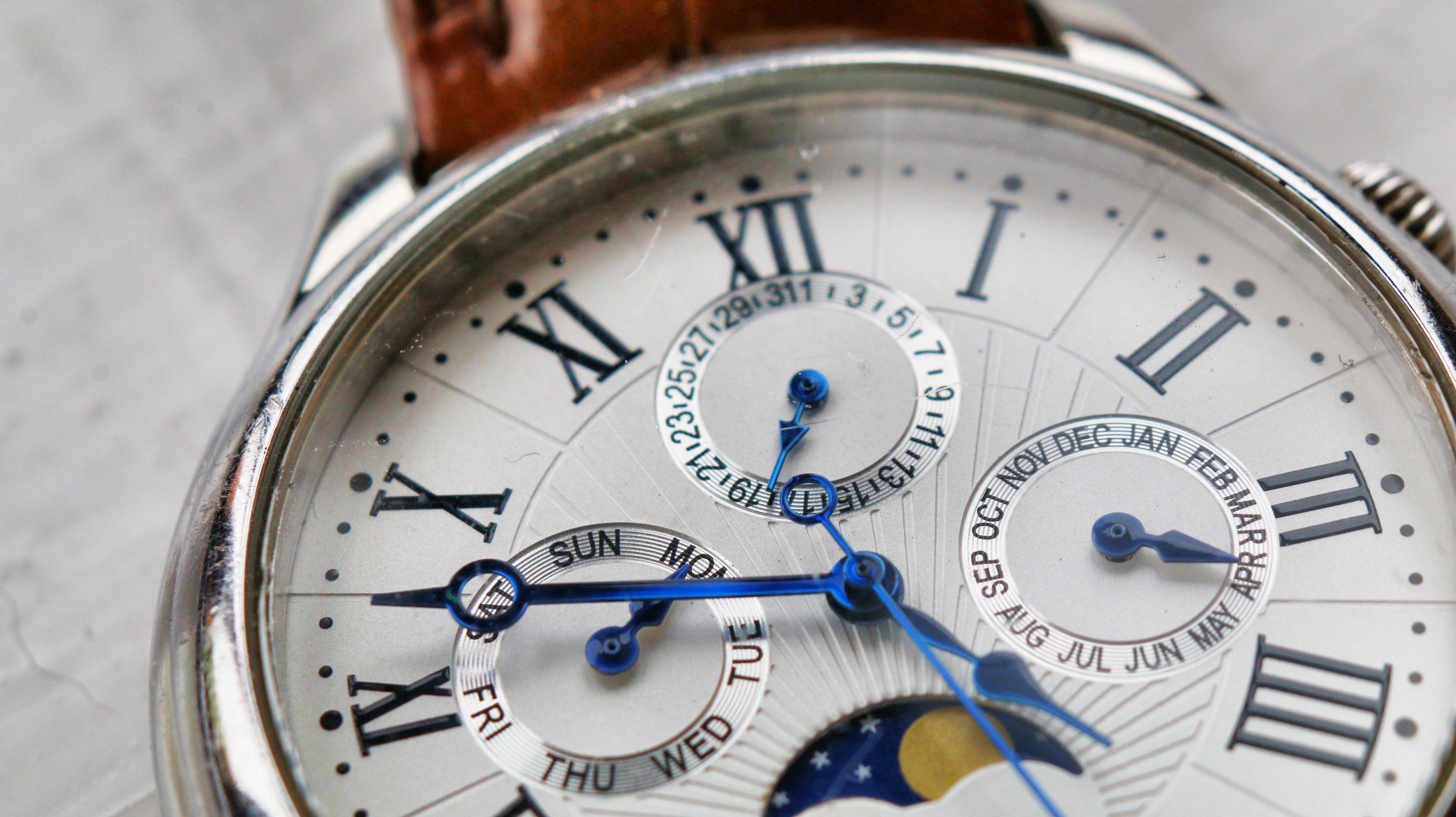 Decoding First Copy Watches - How to Check Original Ones | Ethos